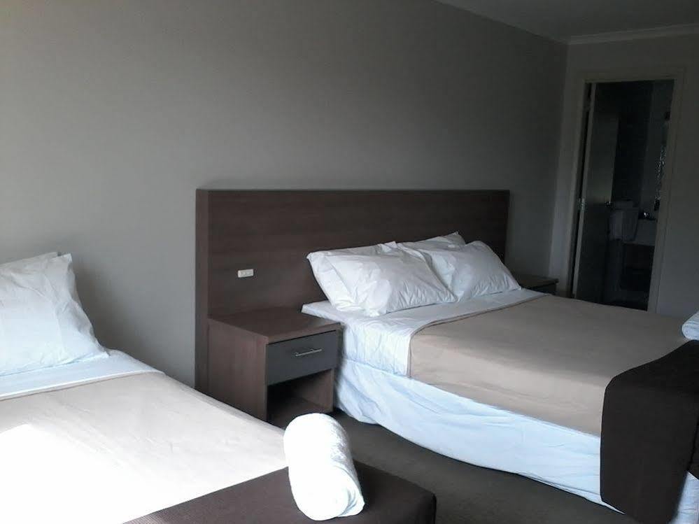 Coro Club Motel กริฟฟิท ภายนอก รูปภาพ